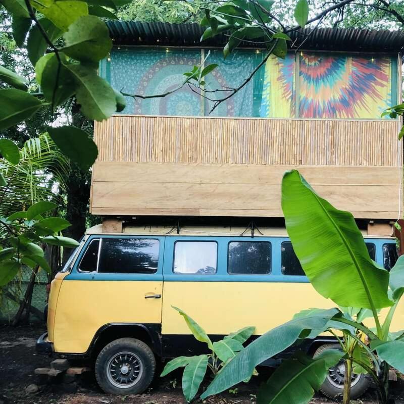 Rainbow Caravan Hostel Las Pilas Buitenkant foto