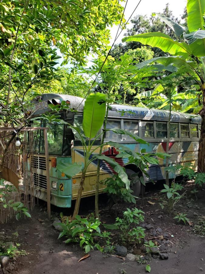 Rainbow Caravan Hostel Las Pilas Buitenkant foto