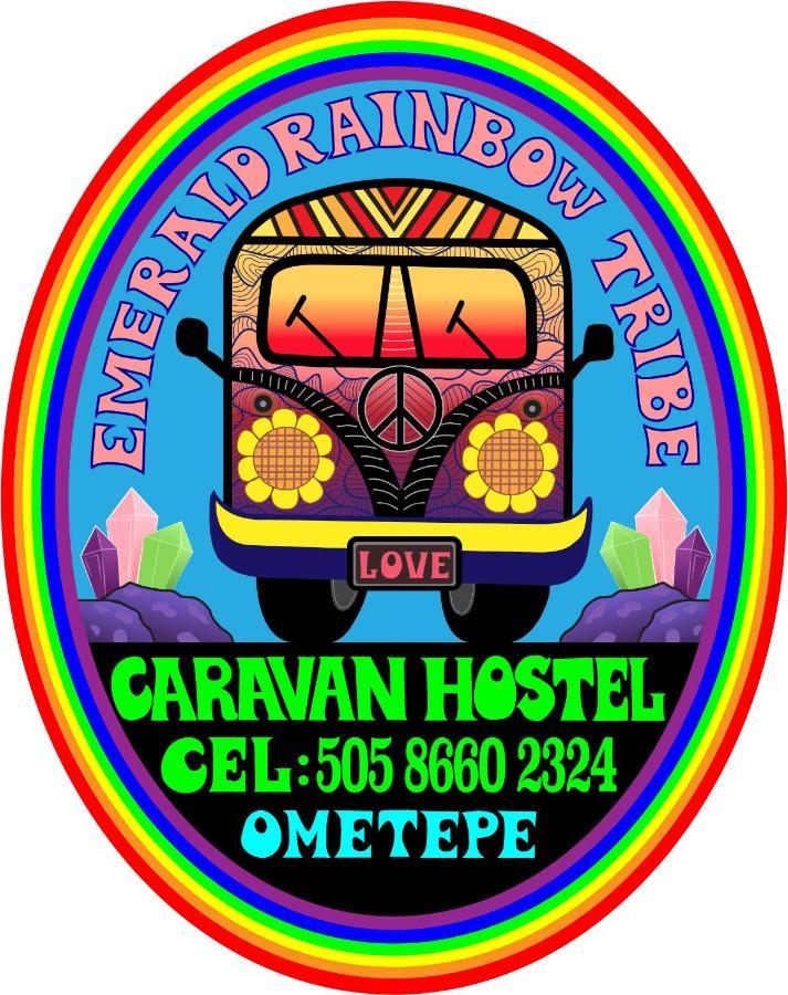 Rainbow Caravan Hostel Las Pilas Buitenkant foto